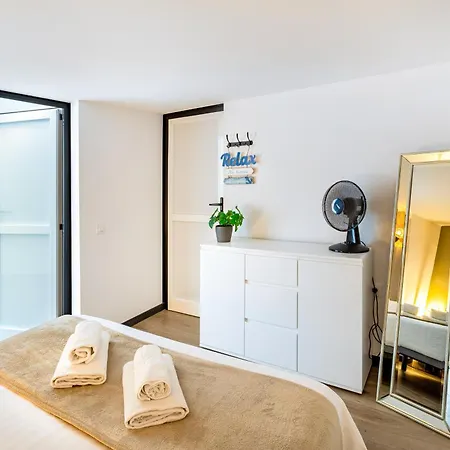 Casa Boss Modern With Pool And Air Conditioning 펜션