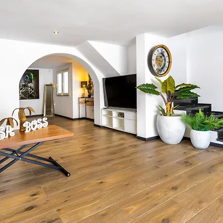 Casa Boss Modern With Pool And Air Conditioning Porto Rico