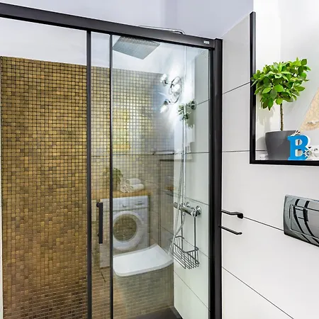 Casa Boss Modern With Pool And Air Conditioning Tatil Evi